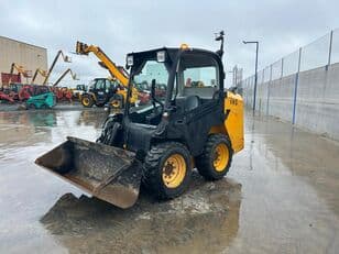 Мини-погрузчик JCB 135